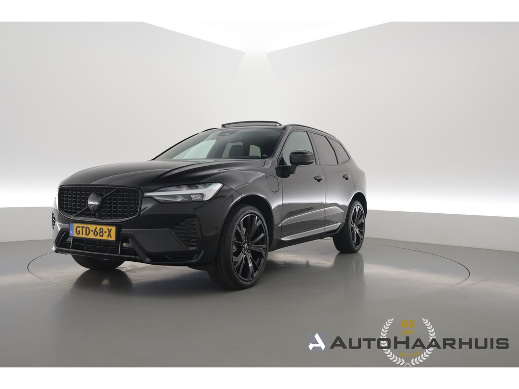 Volvo XC60 2.0 T6 Plug-in hybrid AWD Plus Black Edition | Rijklaar! | S/K-Dak | Bliss | Leder+Memory | Adapt. Cruise | Stoel-Stuurverw. | Verw. Ruit | Dig. Cockpit | Google | 360*+PDC | LED | 21'' | Elek. Klep V