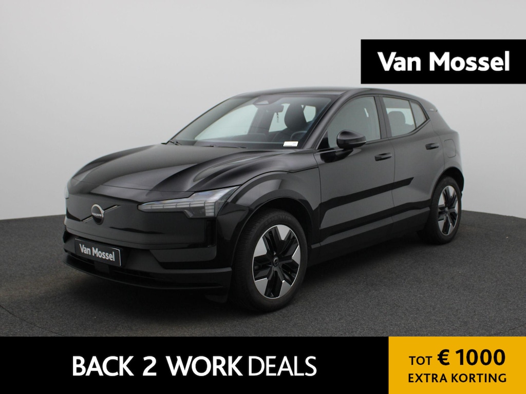 Volvo EX30 Single Motor Extended Range Core | Automaat | Apple Carplay / Android Auto | Navigatie | Stoel- Stuurverwarming | Climate Control | Achteruitrijcamera | Parkeersensoren | Cruise Control | Lichtmetalen Velgen |