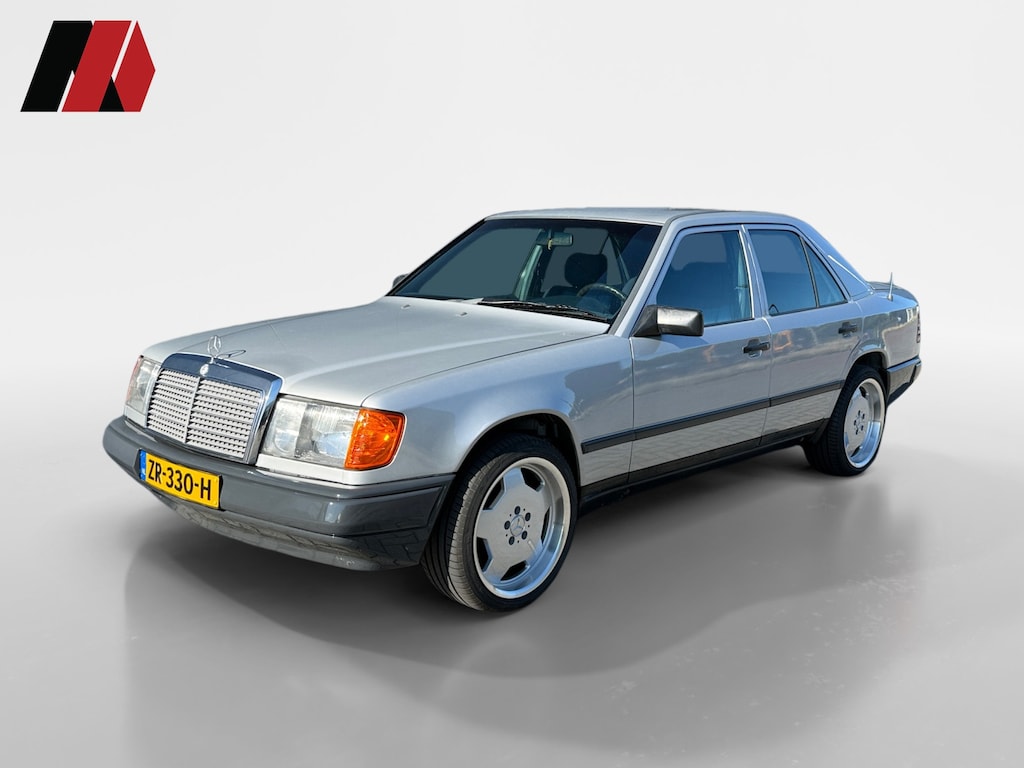 Mercedes-Benz 200-Serie 200-500 (W124) 230 E | Automaat | Oldtimer