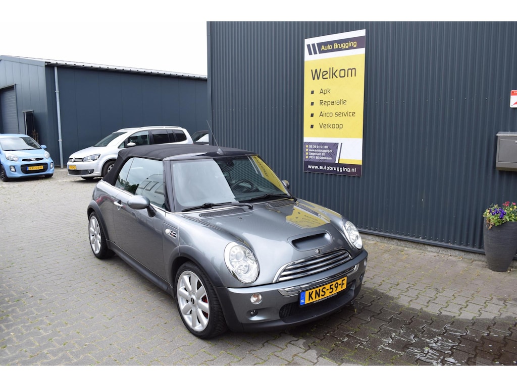 MINI John Cooper Works Cabrio 1.6