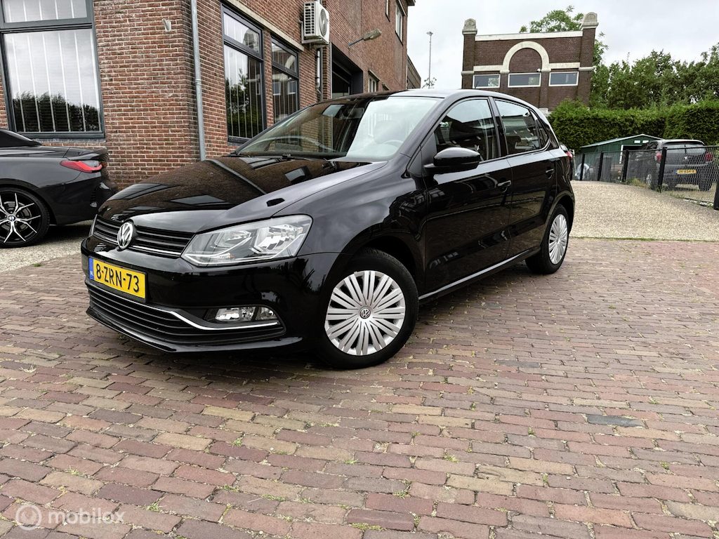 Volkswagen Polo 1.2 TSI Comfortline trekhaak NAP ! NL auto!