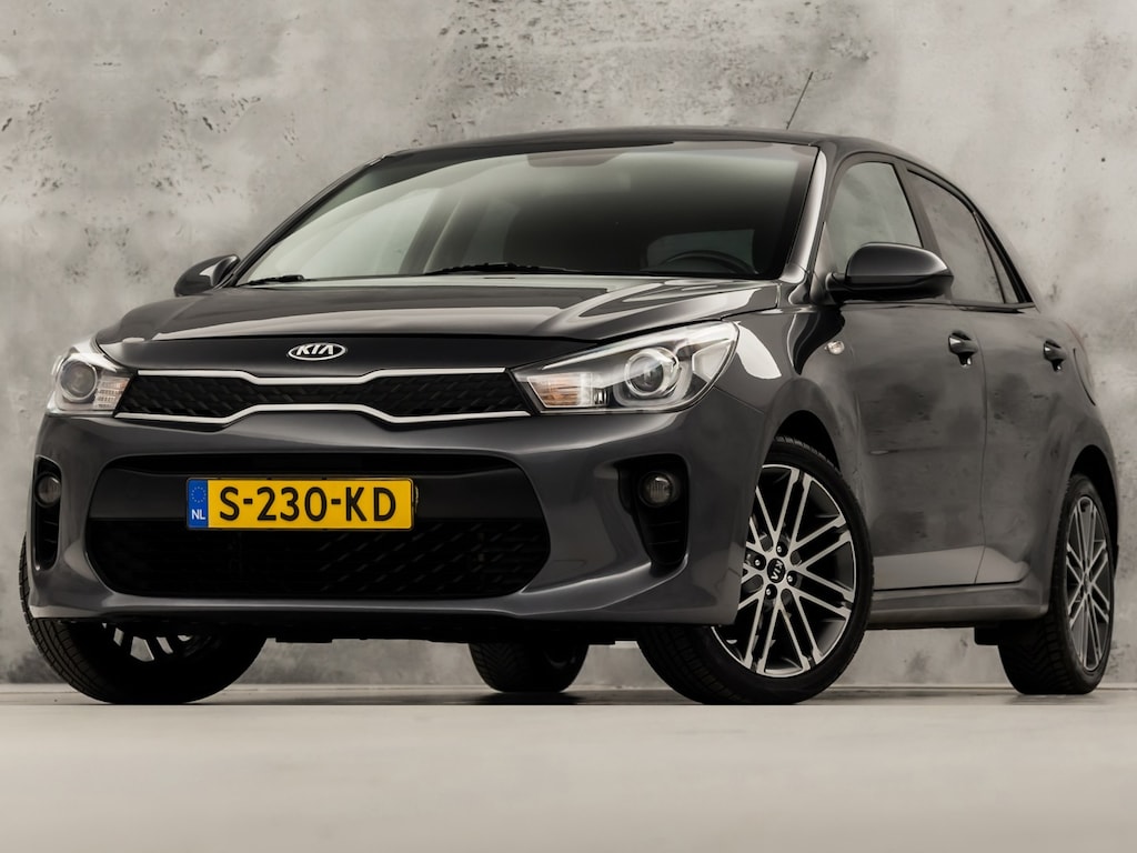 Kia Rio 1.4 DynamicLine Sport Automaat (STUUR/STOELVERWARMING, GETINT GLAS, CAMERA, SPORTSTOELEN, LM VELGEN, ELEK PAKKET, NIEUWSTAAT)
