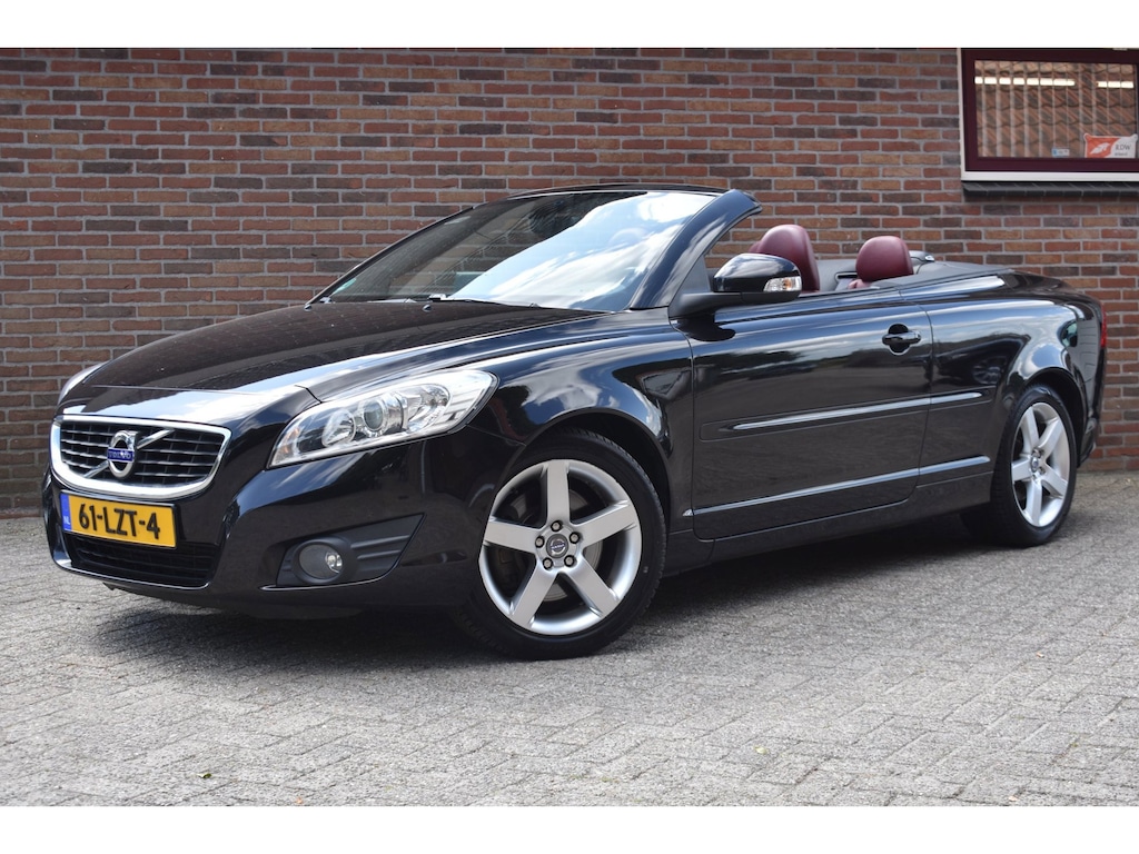 Volvo C70 Convertible 2.0 D3 Momentum '10 Xenon Leder Clima Navi Cruise