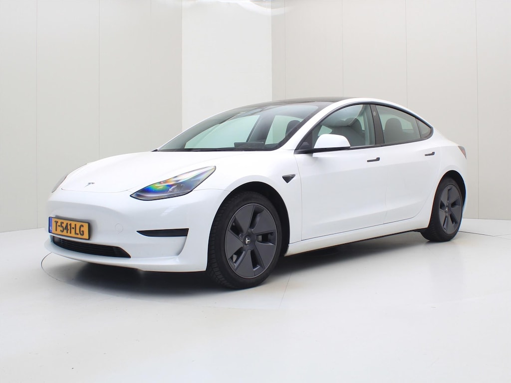 Tesla Model 3 Standard RWD Plus UPGRADE [ AMD RYZEN+LFP-ACCU+WARMTEPOMP+AUTOPILOT ]