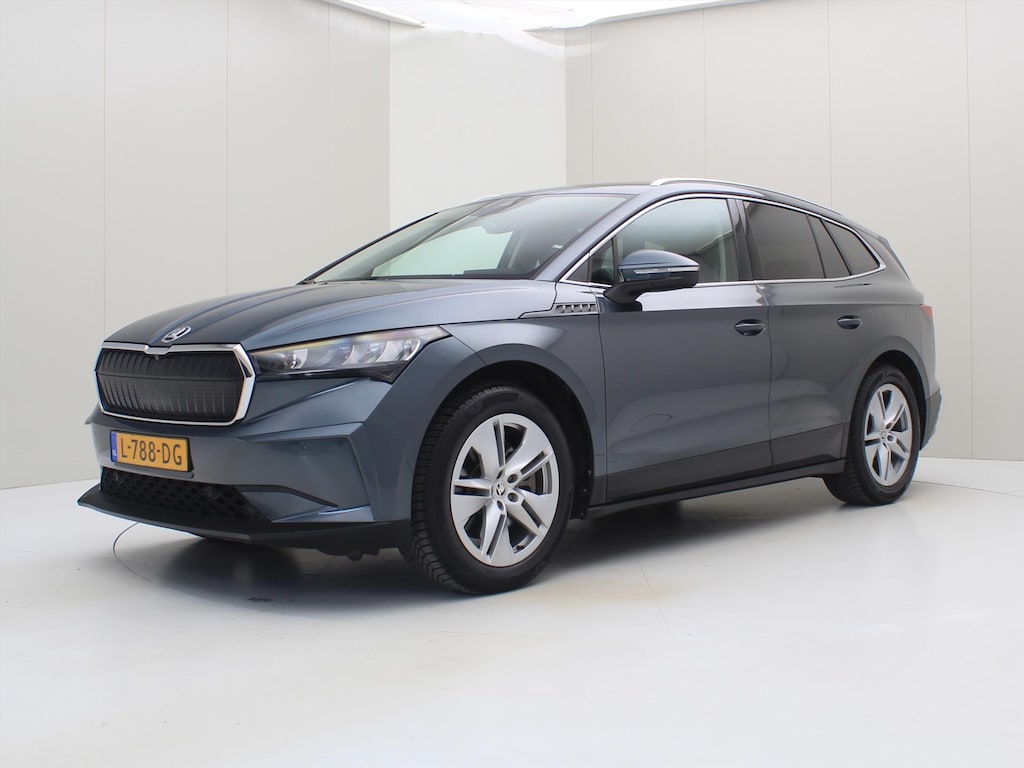 Skoda Enyaq Iv 80 204pk 82kWh Family Edition 88% SoH [ 533KM WLTP+125kWh SNELLADEN+STUURVERWARMING+CARPLAY ]