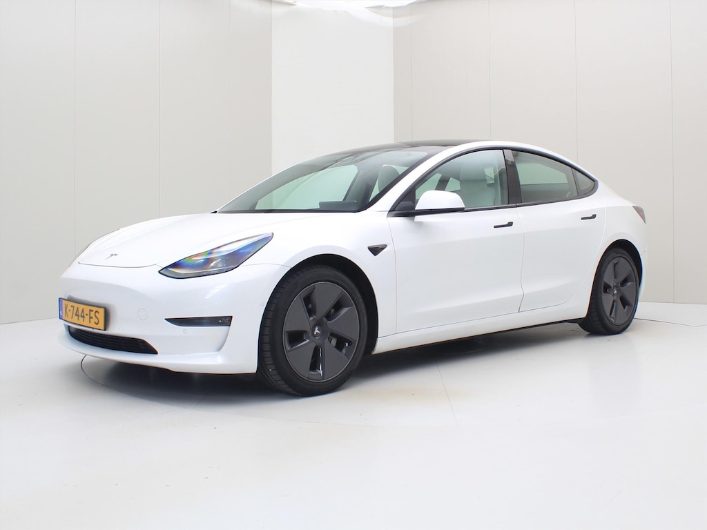 Tesla Model 3 Long-Range AWD 351pk 75 kWh FACELIFT 86,4% Soh [ WIT LEDER+WARMTEPOMP+AUTOPILOT ]