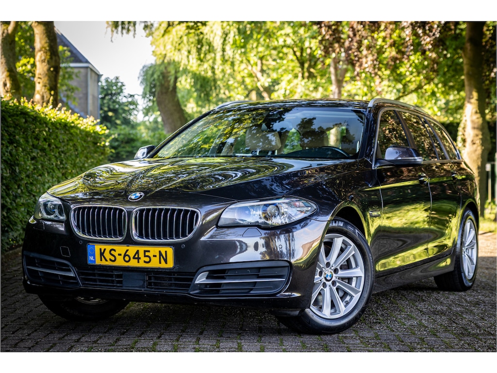 BMW 5-Serie Touring 528i High Executive Adaptive Cruise Leder