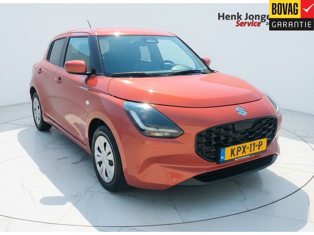 Suzuki Swift 1.2 Comfort Smart Hybrid uit 2025 Rijklaar + Fabrieksgarantie Henk Jongen Auto's in Helmond,  al 50 jaar service zoals 't hoort!