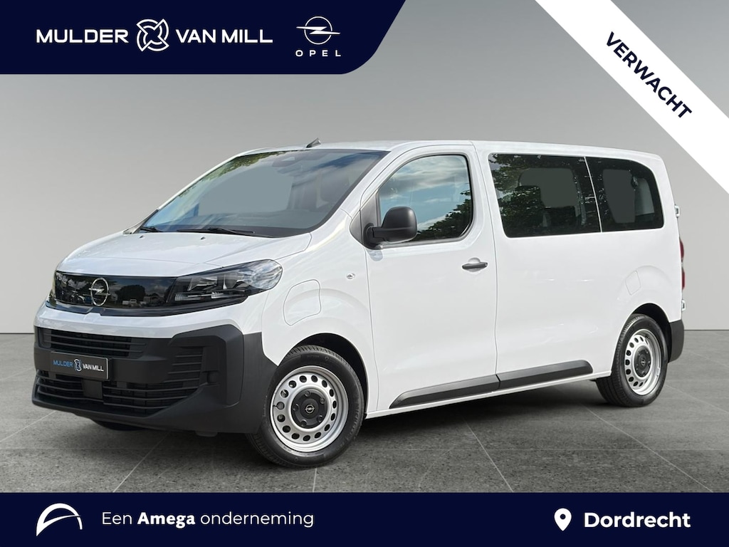 Opel Vivaro-e Combi Electric L2 75kWh 136pk | 8 jaar garantie | 2,9% financial lease | 9-persoons | Achterdeuren met ramen | Bluetooth radio | Auto Airco Pakket | Airco op tweede en derde zitrij | Climate control | Bestuurdersstoel comfort met armsteun | van €61.116 voor €46.996 incl. BTW rijklaar | TAXI ombouw mogelijk