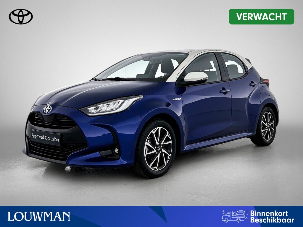 Toyota Yaris 1.5 Hybrid Style + | BTW voertuig | Head-Up Display | Dodehoek detectie | Parkeersensoren voor+achter | Draadloze telefoonlader | Navigatie | Apple CarPlay/Android Auto |