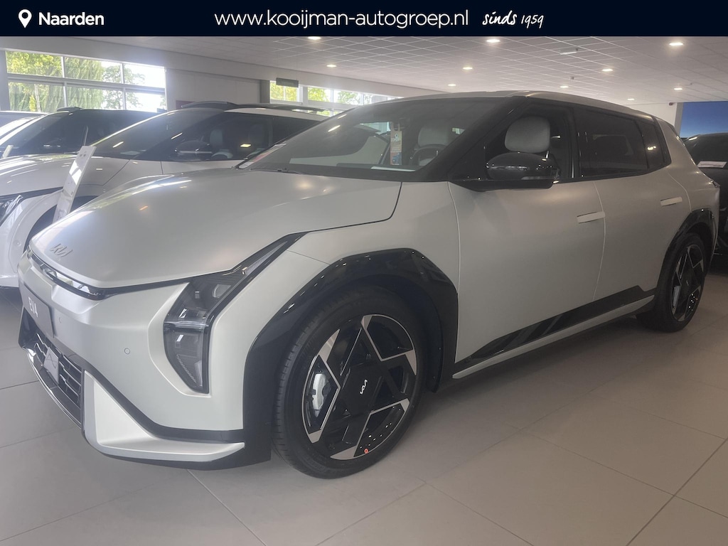 Kia EV4 GT-Line Business Edition 81.4 kWh ACTIE PRIJS!! VOORRAAD AUTO!! UNIEKE KLEUR MAT SILVER!!
