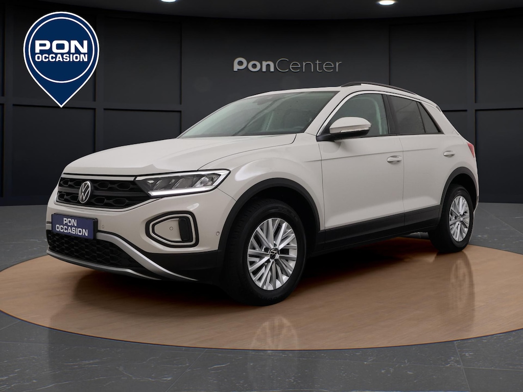 Volkswagen T-Roc 1.5 TSI Life | Stoelverwarming | Parkeerhulp | Spiegelpakket | Carplay | Getint Glas |