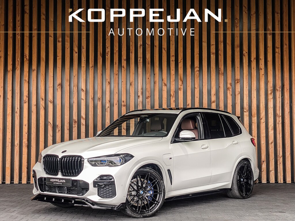 BMW X5 xDrive45e 394PK High Executive M-Sport | PANO | LASER | TREKHAAK | RIJ ASSISTENT PRO | LEDER |
