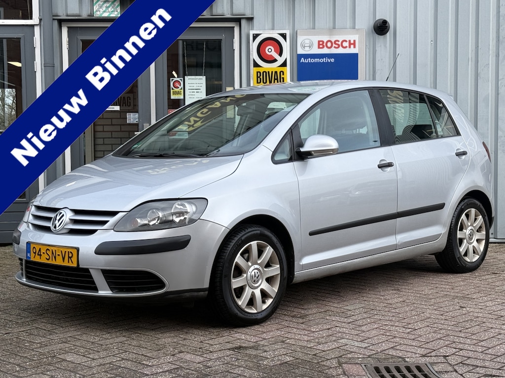 Volkswagen Golf Plus 1.6 FSI Comfortline Business. | AIRCO | TREKHAAK | NW APK | CRUISE |