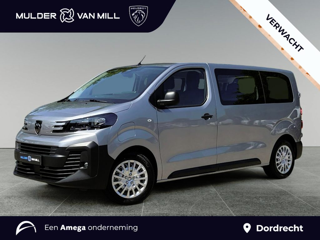 Peugeot e-Expert Combi L2 75kWh 136pk | 8 jaar garantie | 2,9% financial lease | 9-persoons | Achterdeuren met ramen | Multimedia | NAVI | Apple Carplay | Android Auto | Achteruitrijcamera | Bestuurdersstoel comfort met armsteun | 17 inch design doppen op stalen velg | van €62.595 voor €48.205 incl. BTW rijklaar | TAXI ombouw mogelijk