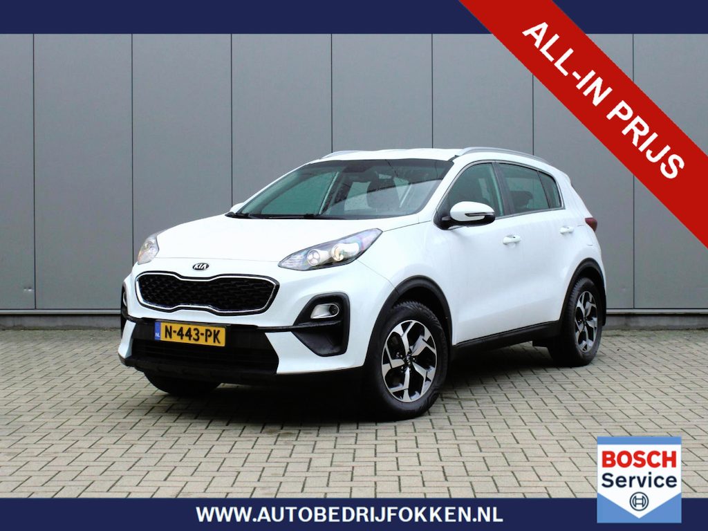 Kia Sportage 1.6 GDI DynamicLine | Trekhaak | Achteruitrijcamera | Stoelverwarming | Stuurverwarming | Navigatie | Carplay | DAB
