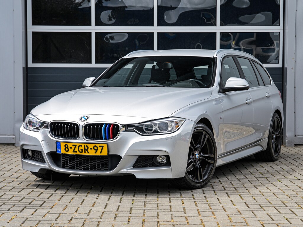 BMW 3-Serie Touring 316i Executive | M-pakket | Xenon | Climate control | Cruise control | PDC