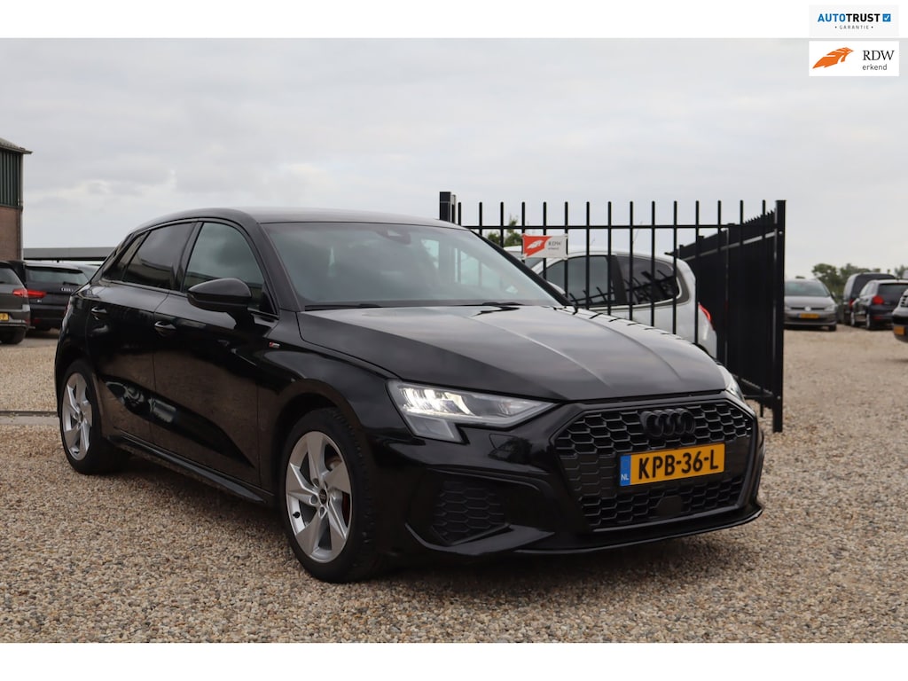 Audi A3 SPORTBACK S-LINE BLACK EDITION 35 TFSI Advanced edition