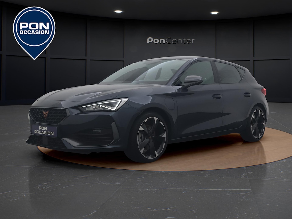 CUPRA Leon 1.4 e-Hybrid Essential Limited | Navigatie | Keyless | 18'' | ACC | Stuur-/Stoelverwarming |