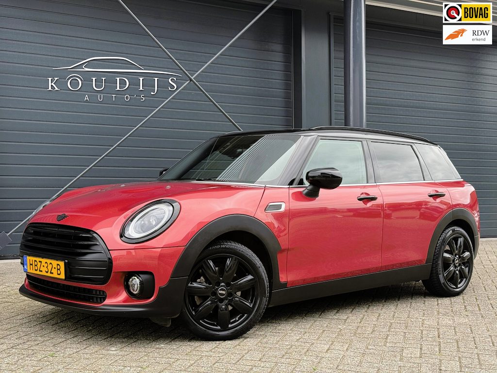 MINI Clubman 1.5 Cooper Essential, Leder, Comfort pack, Excitement pack, Stoel/stuur verwarming
