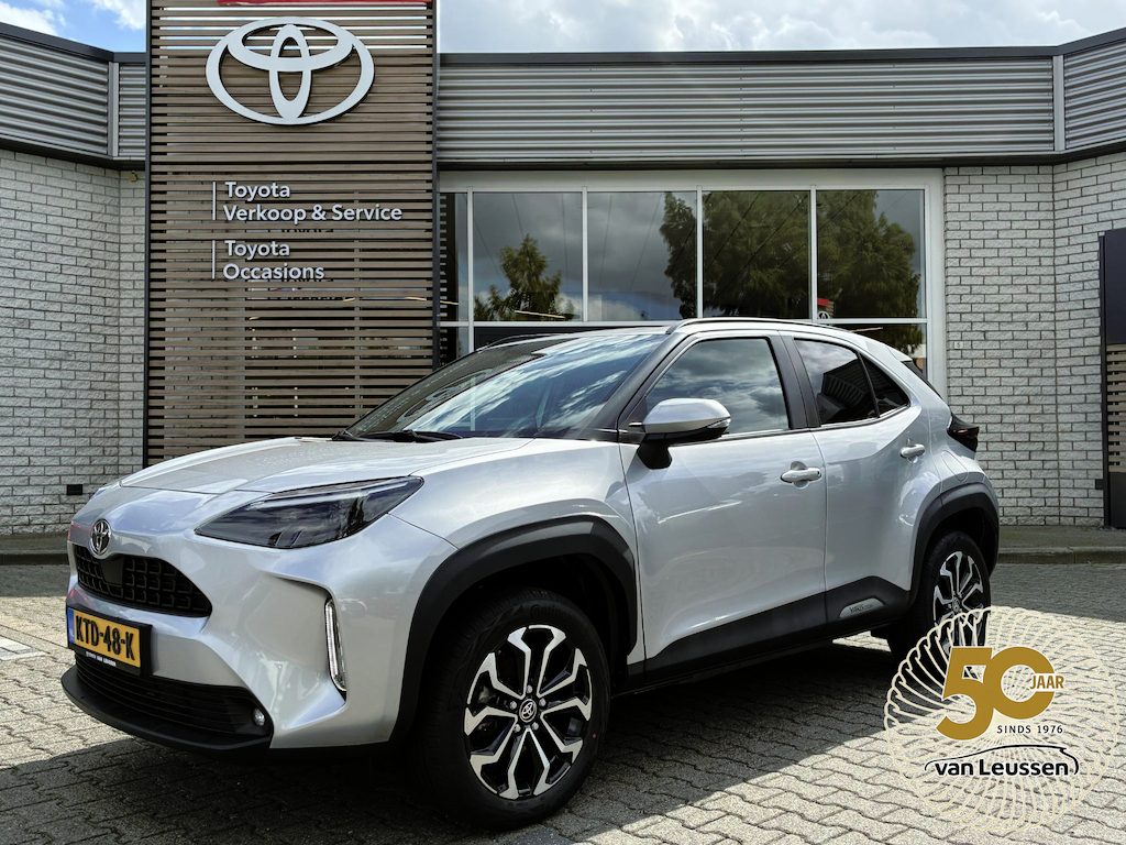 Toyota Yaris Cross 1.5 Hybrid 115 DYNAMIC STOEL/STUURVERW KEYLESS 17'' LM-VELGEN CLIMA NAVI CAMERA APPLE/ANDROID AD-CRUISE PRIVACY GLASS