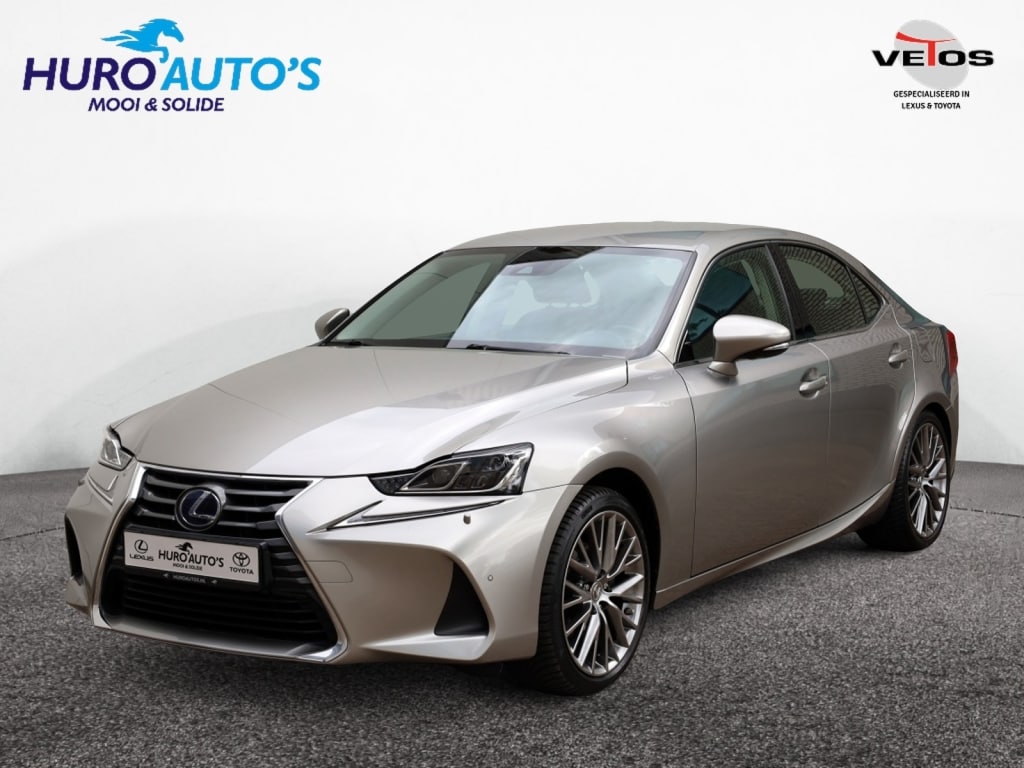Lexus IS 300h Hybrid Luxury Line | Mark Levinson | Stoelventilatie | Matrix LED