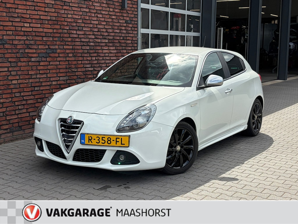 Alfa Romeo Giulietta 1.4 T Distinctive ClimateControl/Airco/Cruise