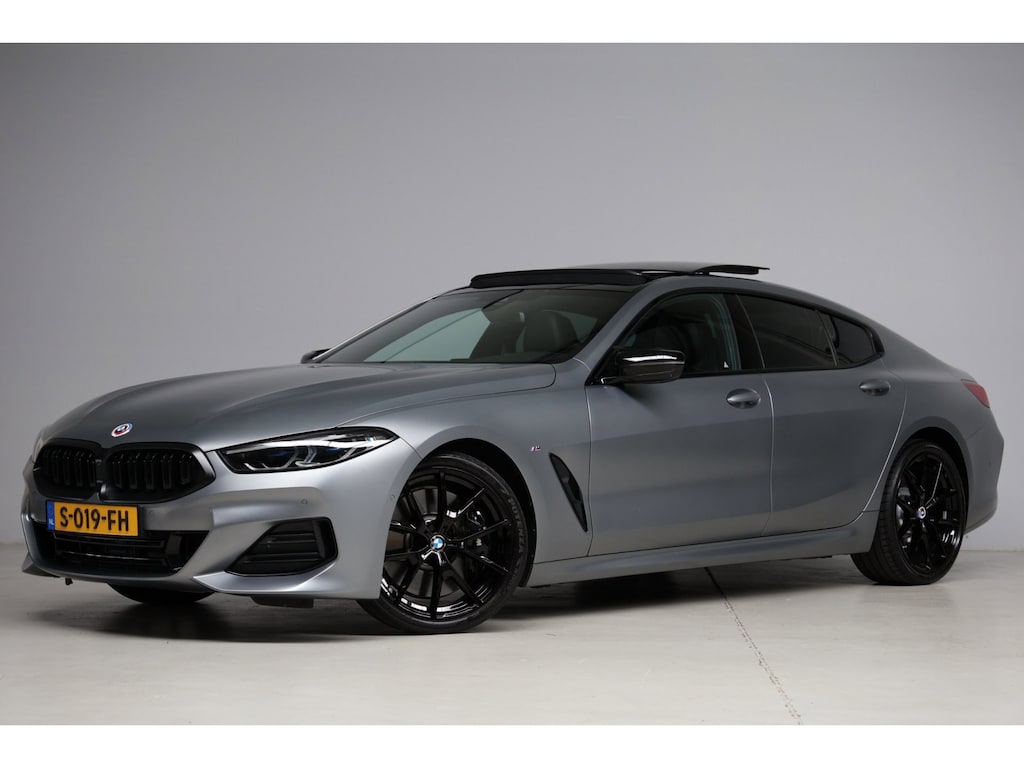 BMW 8-serie Gran Coupé 840i M-sport | Facelift | frozen grey | panoramadak | head-up | 360 camera | harmankardon | softclose | BTW