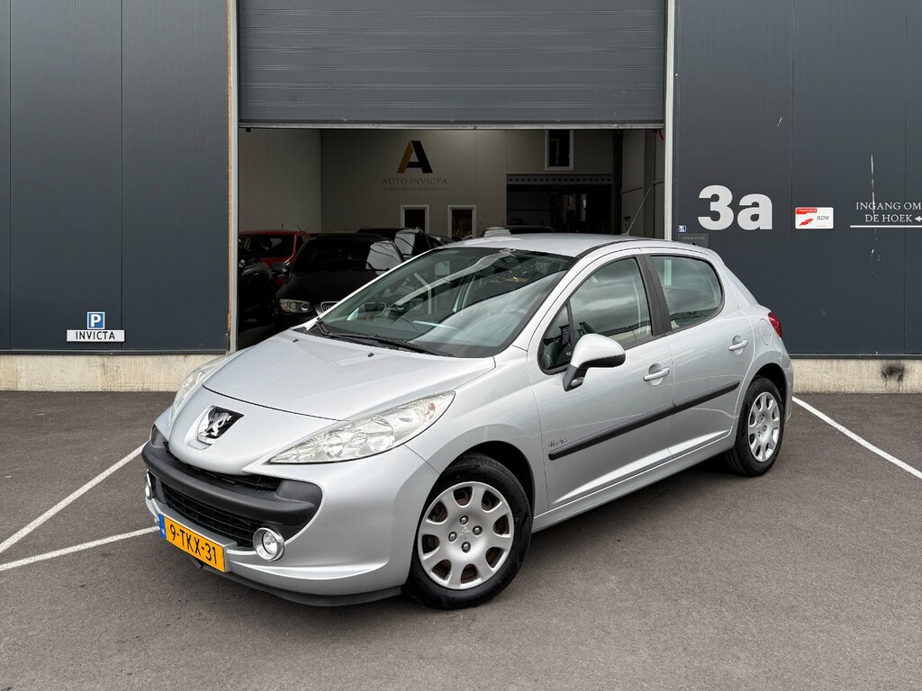 Peugeot 207 1.4 Look - Airco - Nieuwe koppeling