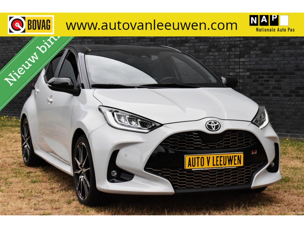 Toyota Yaris 1.5 Hybrid GR Sport JBL/HEAD-UP/LED/CAMERA/STOELVW/VOL!