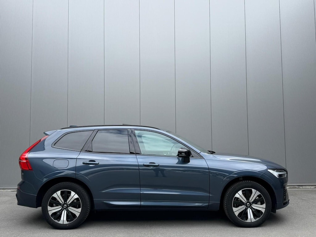Volvo XC60 2.0 T6 Plug-in hybrid AWD Plus Dark Panorama|H/K Audio|Keyless