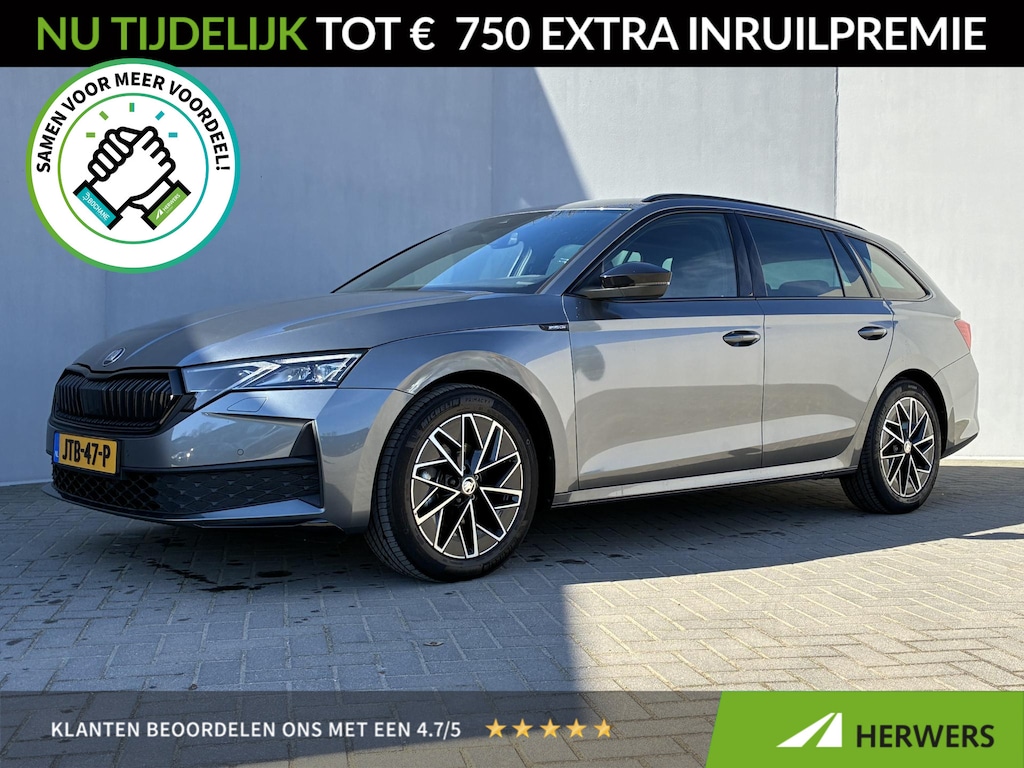 Skoda Octavia Combi 1.5 TSI MHEV Sportline / Fabrieksgarantie t/m 12-2026 / Adaptieve Cruise Control / Navigatie / Apple Carplay/Android Auto / Achteruitrijcamera / Stoelverwarming / Sportstoelen / Elektrische achterklep /