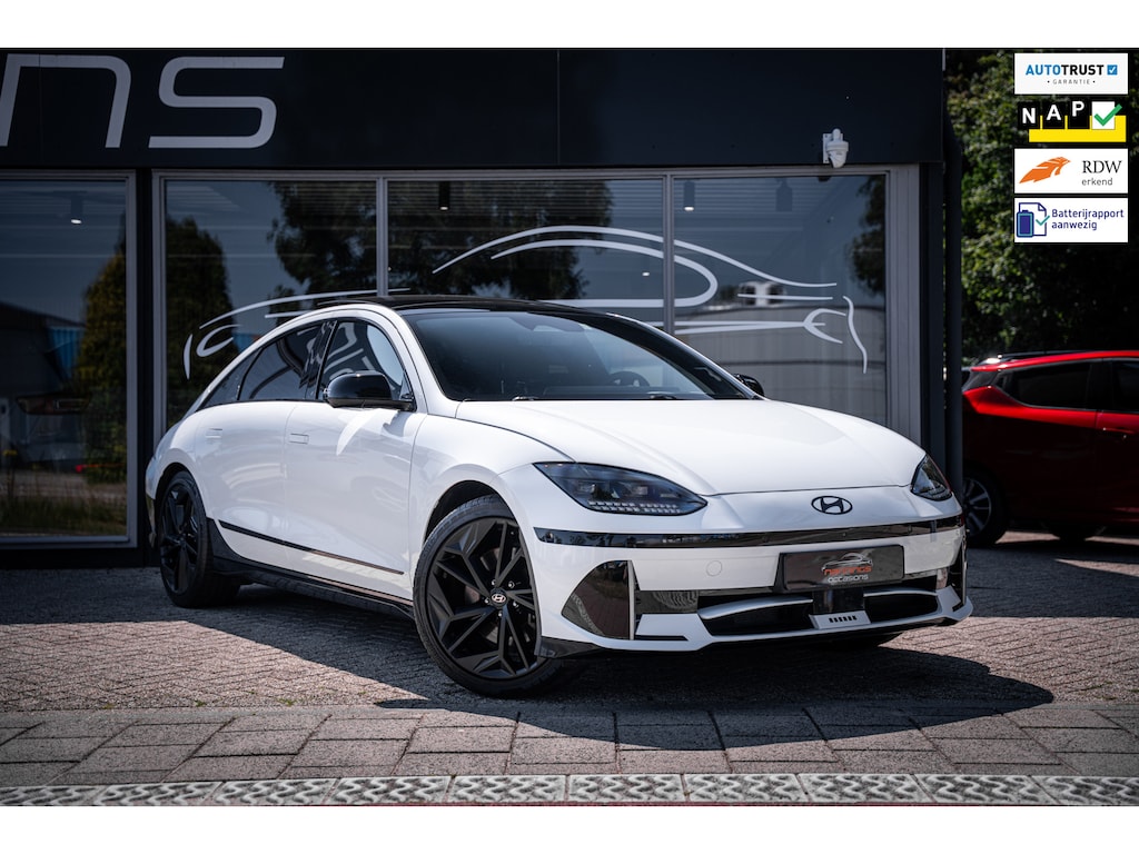 Hyundai Ioniq 6 First Edition AWD 77.4 kWh|Pano|100% SOH|Stoel/stuurverw|Dealer oh|