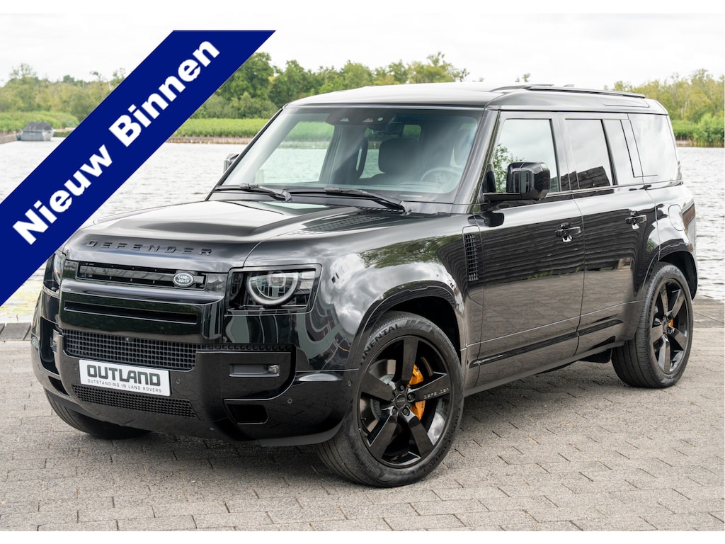 Land Rover Defender 110 P300e 110 X-Dynamic HSE | Full Options | 6 zitplaatsen | Ebony leder | 22" inch LR |