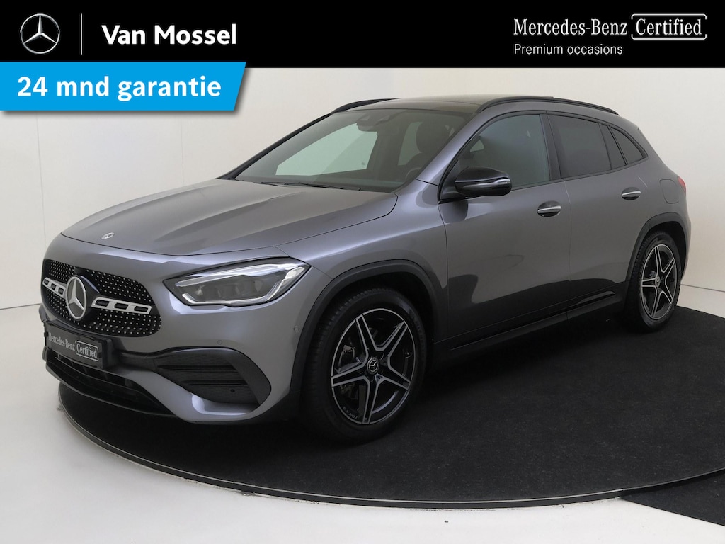 Mercedes-Benz GLA 200 Business Solution AMG / Memory-Stoelen / Panaromadak / Achteruitrijcamera / Sfeerverlichting /