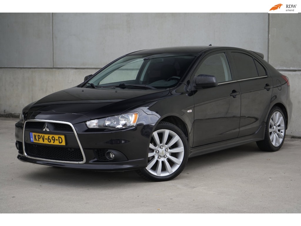 Mitsubishi Lancer Sportback 1.8 Instyle 143pk Airco 18 inch