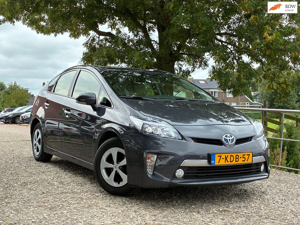 Toyota Prius 1.8 Plug-in Dynamic Business | 1e Eigenaar + Achteruitrijcamera Nu €8.975
