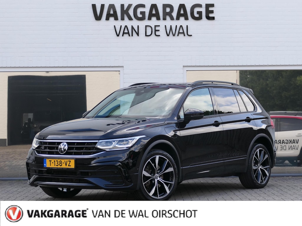 Volkswagen Tiguan 1.4 TSI eHybrid R-Line Business+ | Leder | Panoramadak | Memory | Trekhaak | Head-up display | Discover Pro | Elektrische achterklep | Apple-/Android Carplay | ACC | Dodehoek detectie | Stoelverwarming V+A |