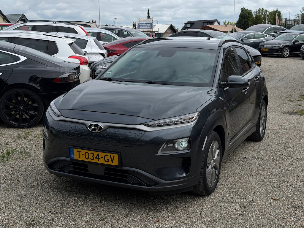 Hyundai Kona Electric EV Fashion Sky 64 kWh SOH 100% 500+ Bereik VolOptie StoelKoeling Verwarming ACC Lane Assist Leer Nette Auto