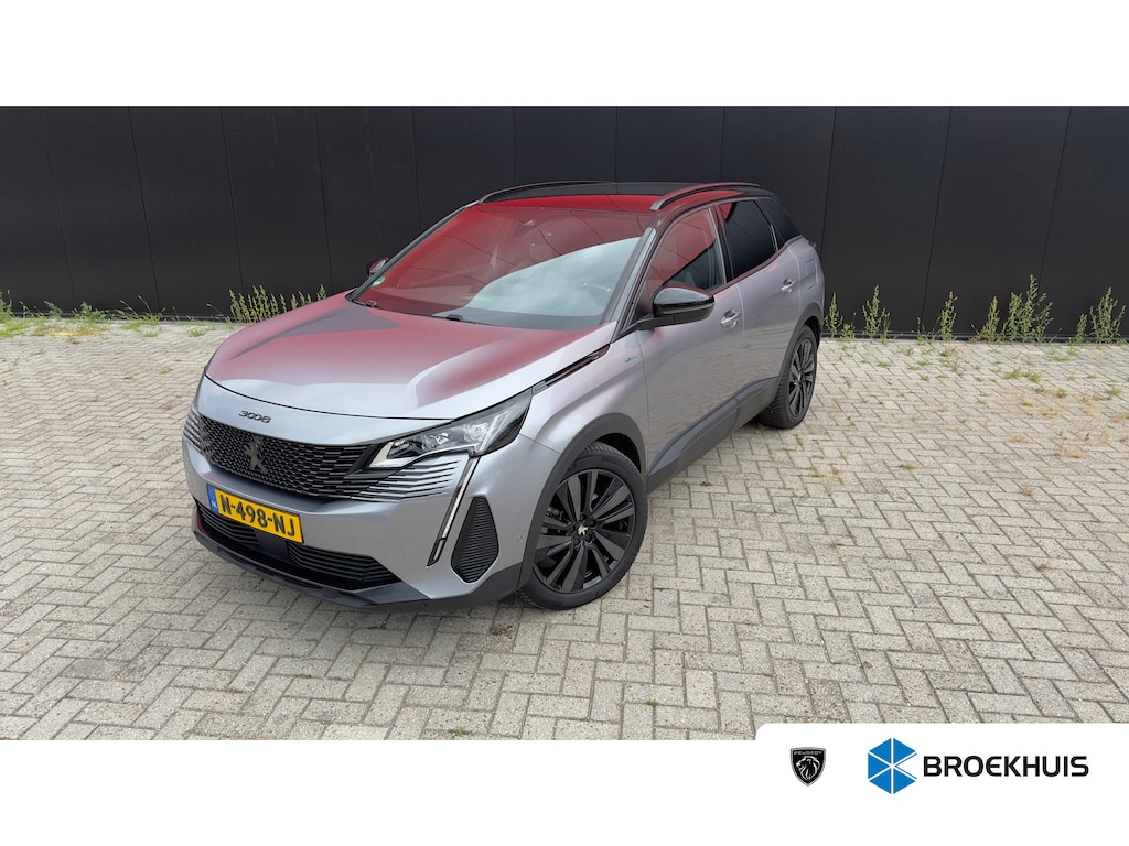 Peugeot 3008 GT | Plug-In Hybride | GT-uitvoering | 360° Parkeercamera | FOCAL Audiosysteem | Stoelverwarming Voor | Stoelmassage Voor | Adaptieve Cruise Control | Climate Control | | Achteruitrijcamera 360 graden | Airco (automatisch) | Alcantare bekleding