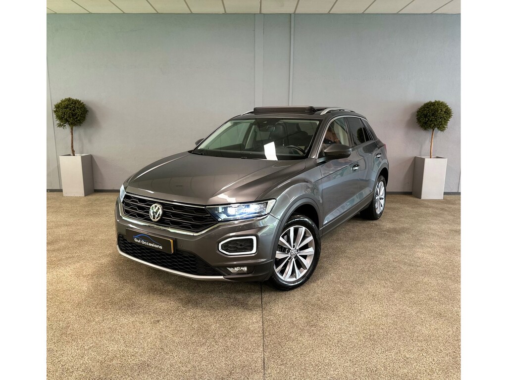 Volkswagen T-Roc 1.5 TSI Sport - Pano - Led - Camera - AppleCarplay