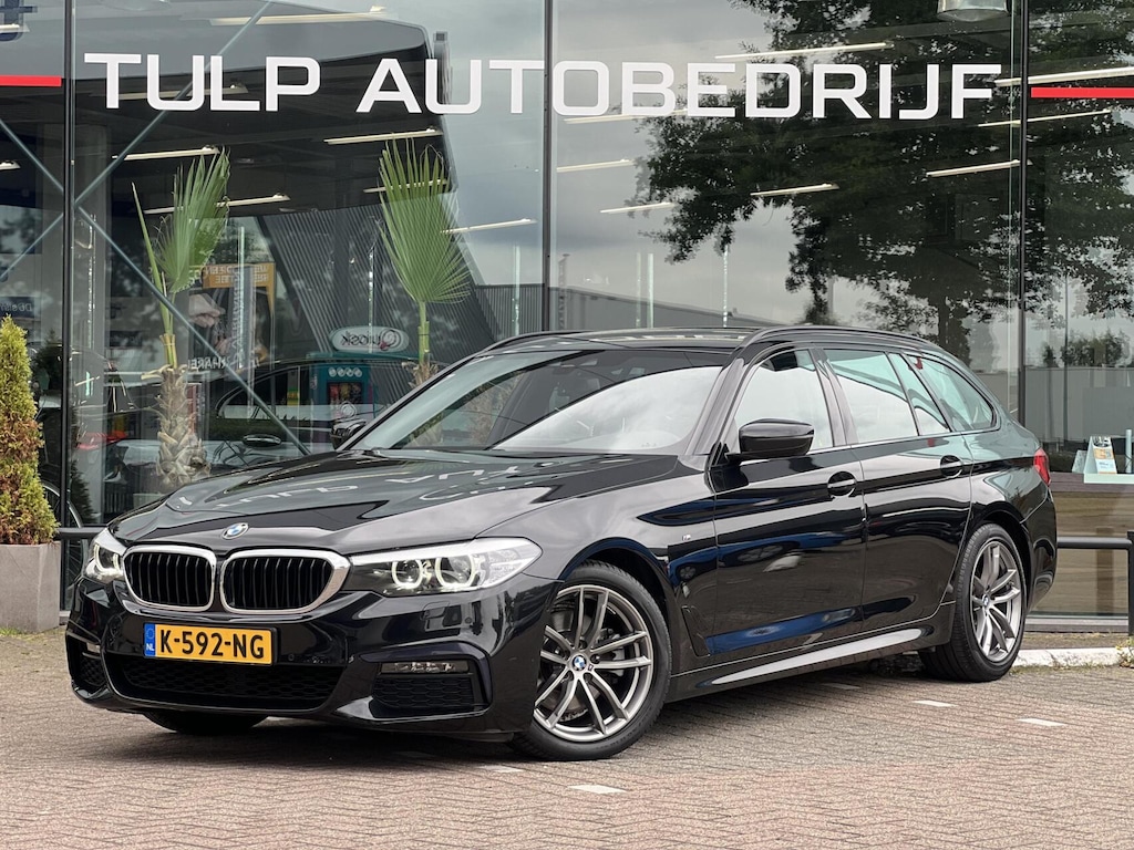BMW 5-Serie Touring 520i High Executive Clima Leder Dealer