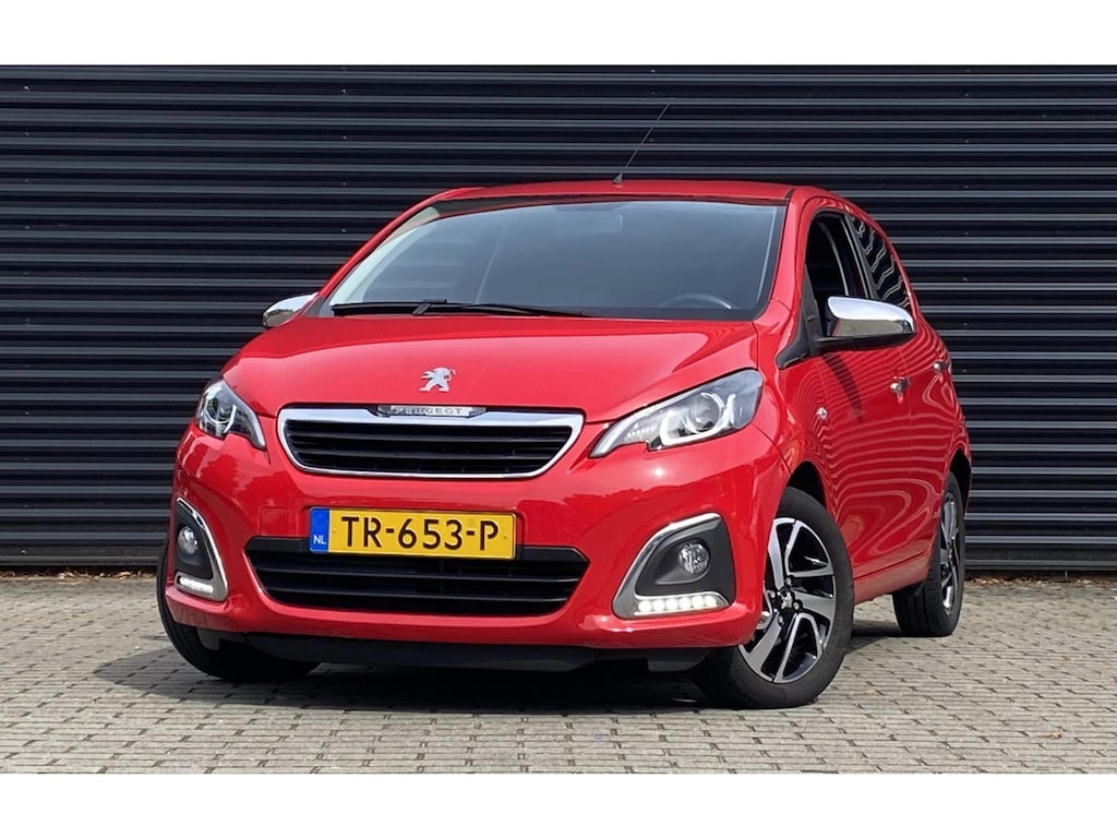Peugeot 108 1.0 e-VTi Allure | Airconditioning | Apple carplay | Cruise control | Lichtmetalen velgen | Radio/bluetooth | NAP
