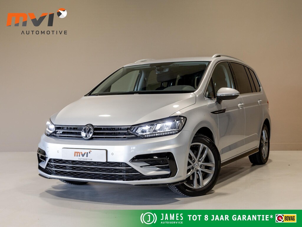 Volkswagen Touran 1.4 TSI Highline Edition R 7p 150pk / Trekhaak / Achteruitrijcamera / Stoelverwarming / Adaptieve cruise control / Navigatie / Apple carplay /