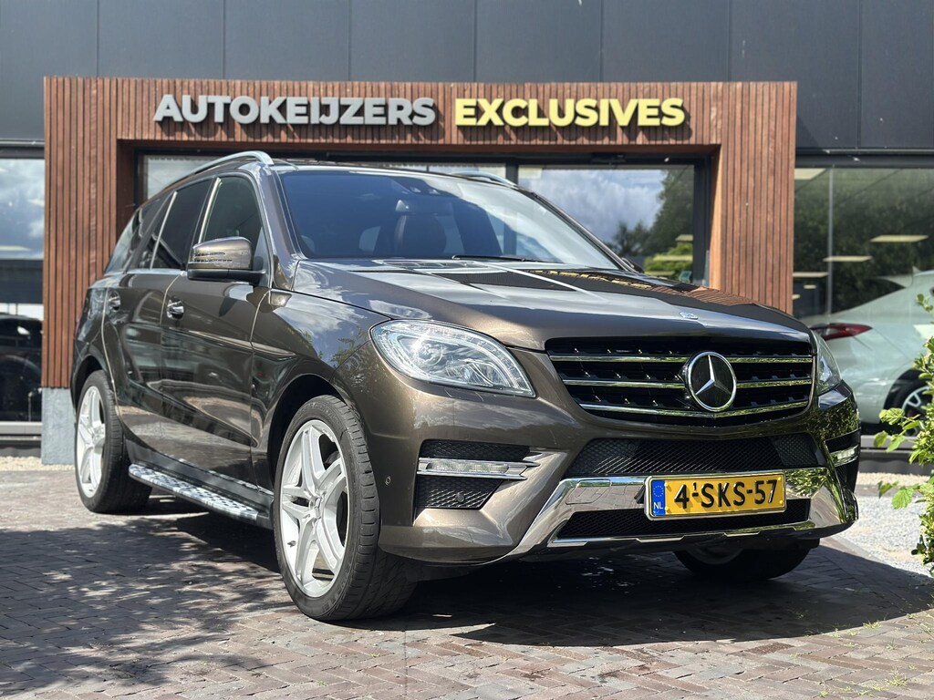 Mercedes-Benz ML-klasse 350 Edition 1 AMG Panoramadak Designo Leer Multimedia Stoelvent.