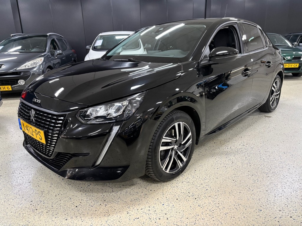 Peugeot 208 1.2 Allure 5 Drs Navigatie PDC Apple Android  ECC Airco
