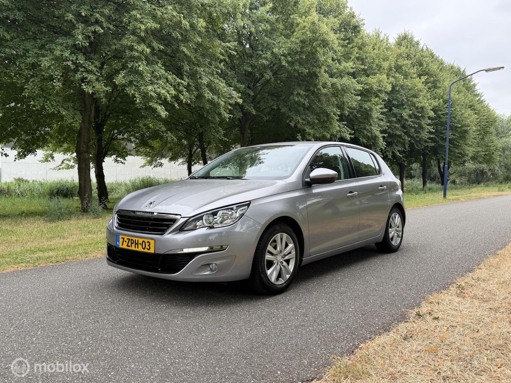 Peugeot 308 1.2 VTi Active*DISTRIBUTIE VERV.*NEW APK*SCHERM
