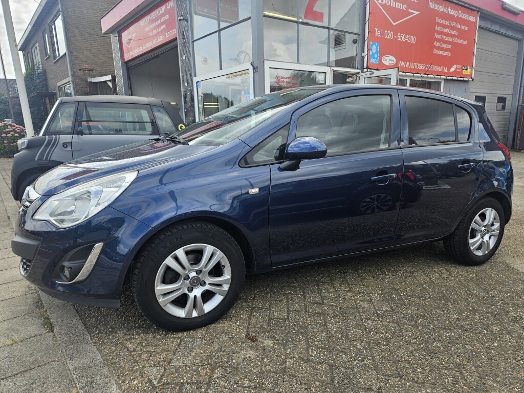 Opel Corsa 1.2-16V Berlin