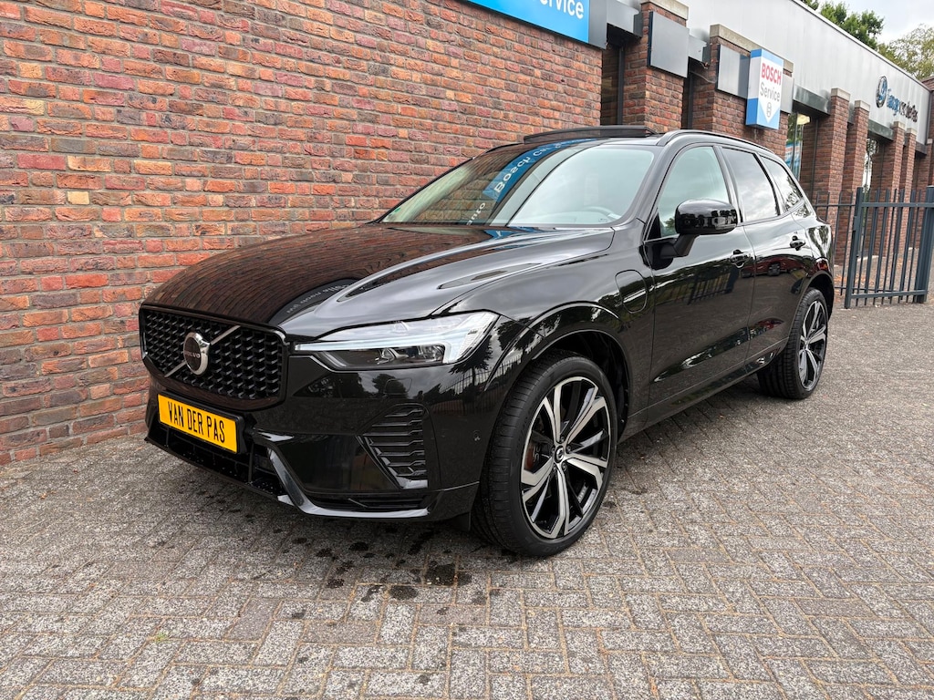 Volvo XC60 2.0 T8 Plug-in hybrid AWD R-design|ACC|360 Camera|Trekhaak