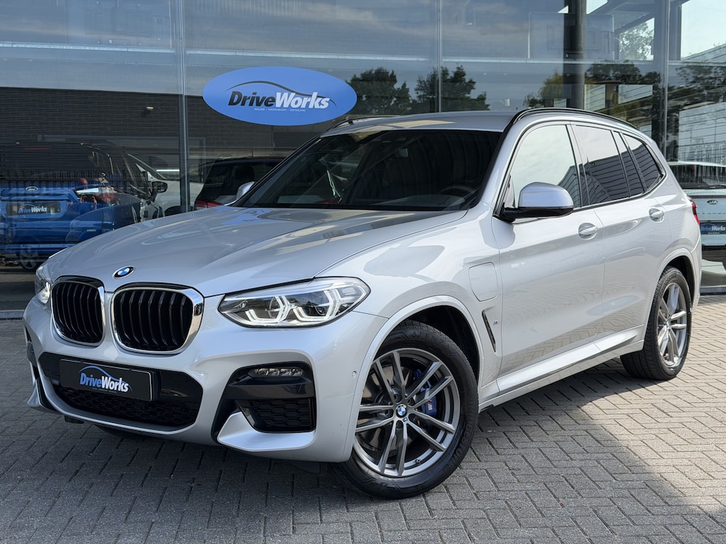 BMW X3 xDrive30e | M-sport | H&K | Live Cockpit | M -Aero | Wireless | LED |  Interesse, Proefrit? Bel of app met: 06-24282842 / 06-42130156
